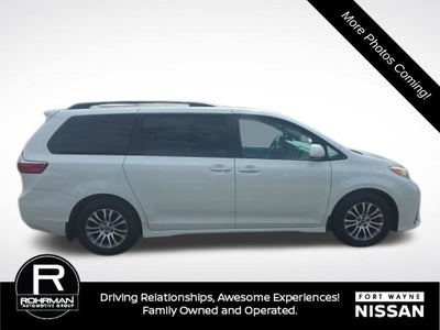 2018 Toyota Sienna XLE 8 Passenger
