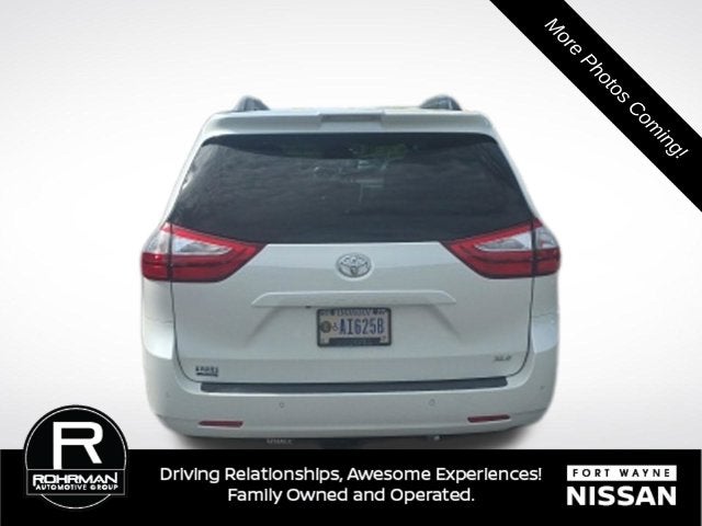 2018 Toyota Sienna XLE 8 Passenger