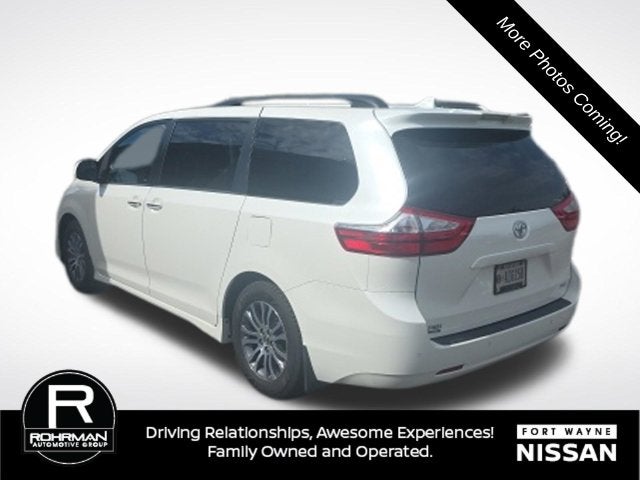 2018 Toyota Sienna XLE 8 Passenger
