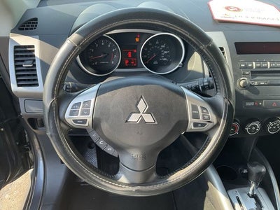 2011 Mitsubishi Outlander ES