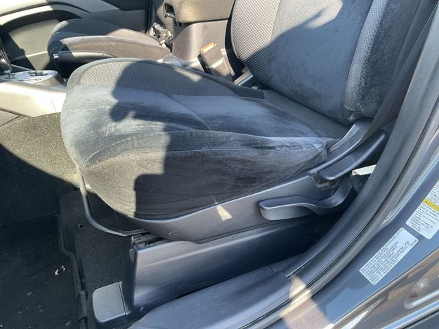 2011 Mitsubishi Outlander ES