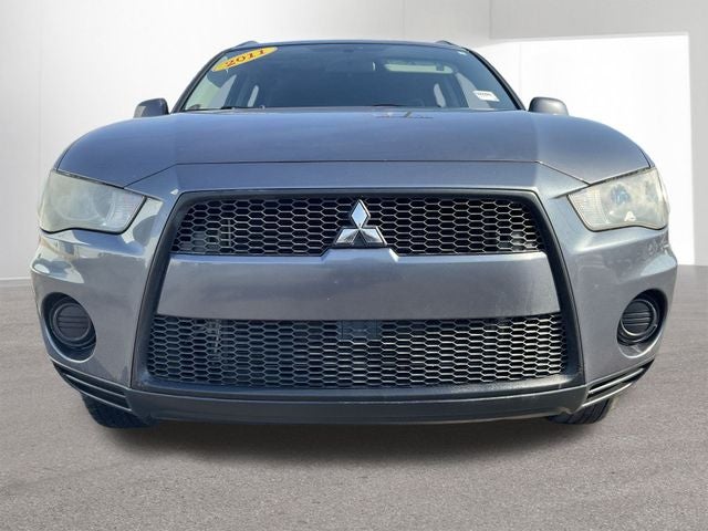 2011 Mitsubishi Outlander ES