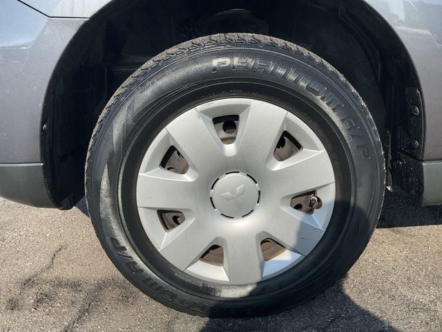 2011 Mitsubishi Outlander ES