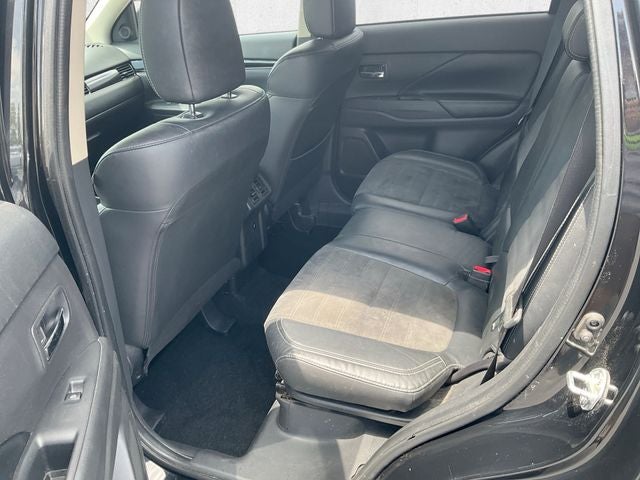 2019 Mitsubishi Outlander ES