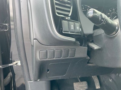2019 Mitsubishi Outlander ES