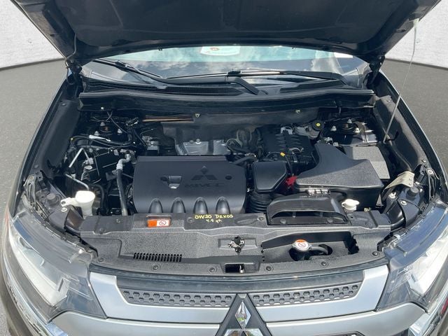 2019 Mitsubishi Outlander ES