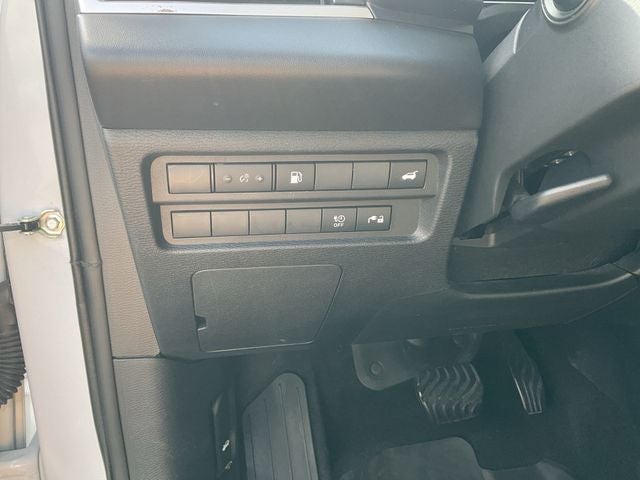 2024 Mitsubishi Outlander PHEV SE
