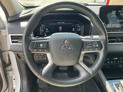 2024 Mitsubishi Outlander PHEV SE