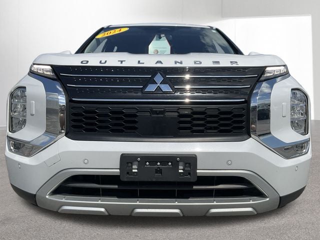 2024 Mitsubishi Outlander PHEV SE