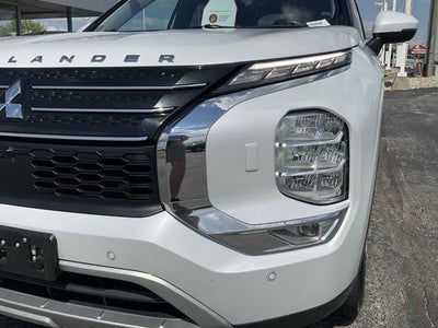 2024 Mitsubishi Outlander PHEV SE