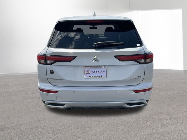2024 Mitsubishi Outlander PHEV SE