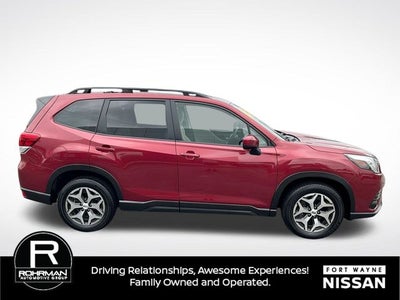 2024 Subaru Forester Premium