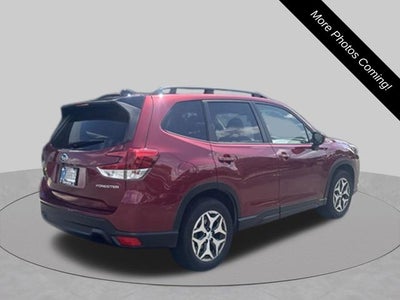 2024 Subaru Forester Premium