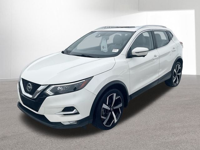 2022 Nissan Rogue Sport SL