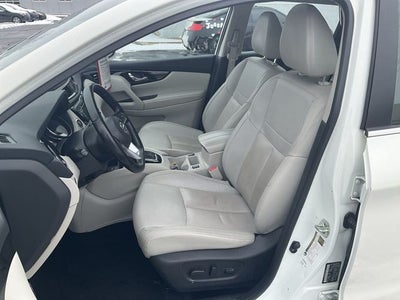 2022 Nissan Rogue Sport SL