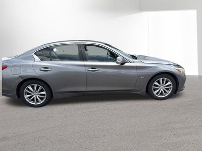 2015 INFINITI Q50 Premium
