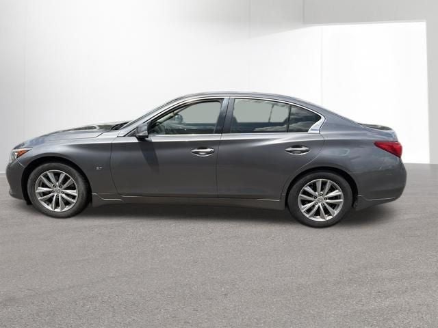 2015 INFINITI Q50 Premium