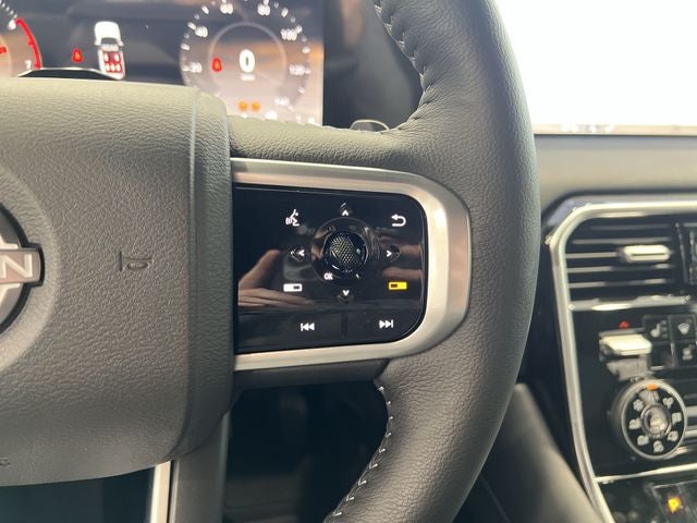 2025 Nissan Armada SL