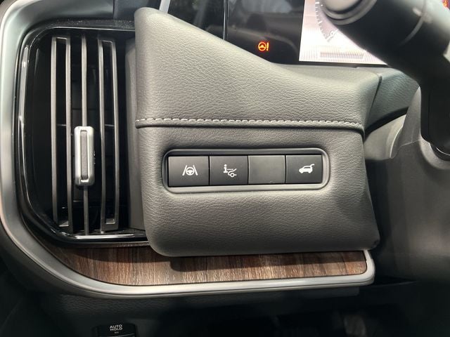 2025 Nissan Armada SL