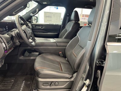 2025 Nissan Armada SL