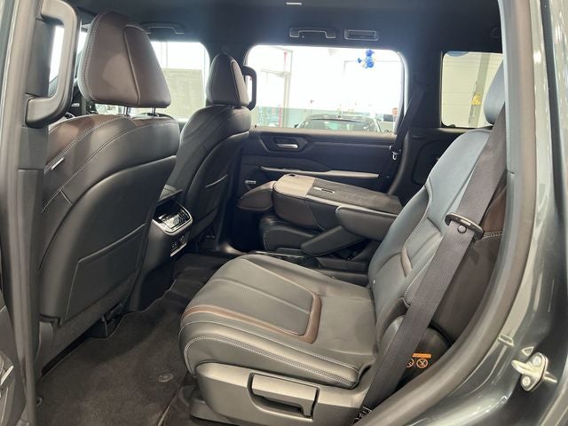 2025 Nissan Armada SL