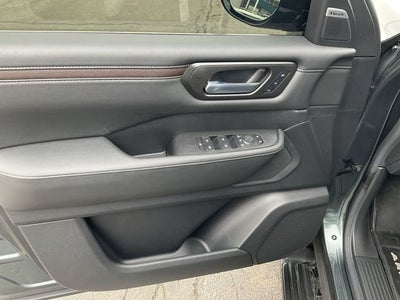 2025 Nissan Armada SL