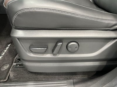 2025 Nissan Armada SL