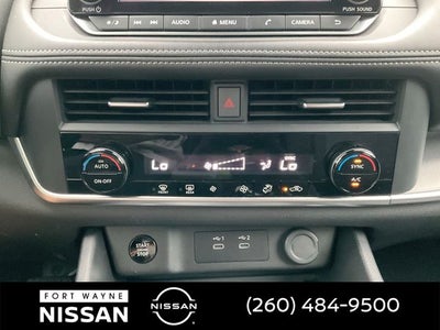 2025 Nissan Rogue SV