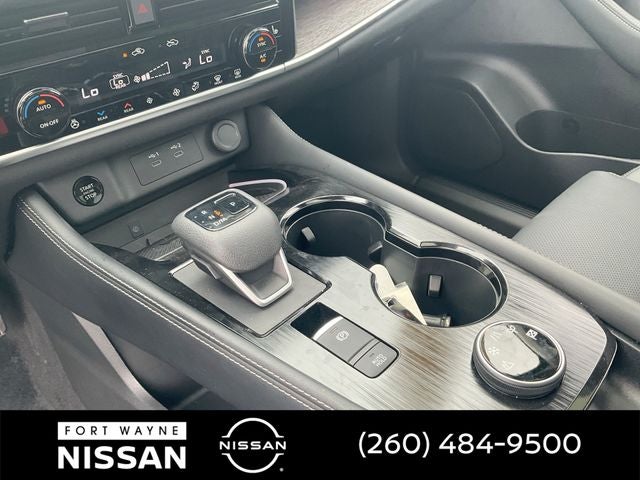 2025 Nissan Rogue Platinum