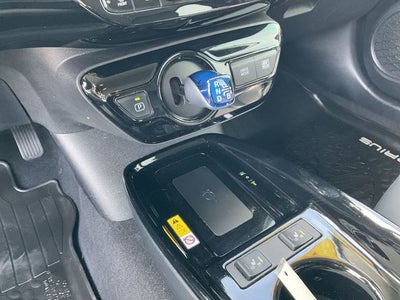 2019 Toyota Prius XLE AWD-e