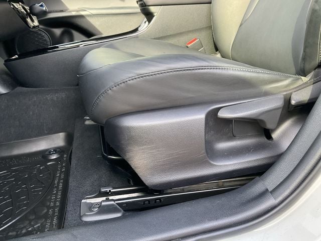 2019 Toyota Prius XLE AWD-e