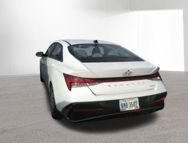 2024 Hyundai Elantra Limited